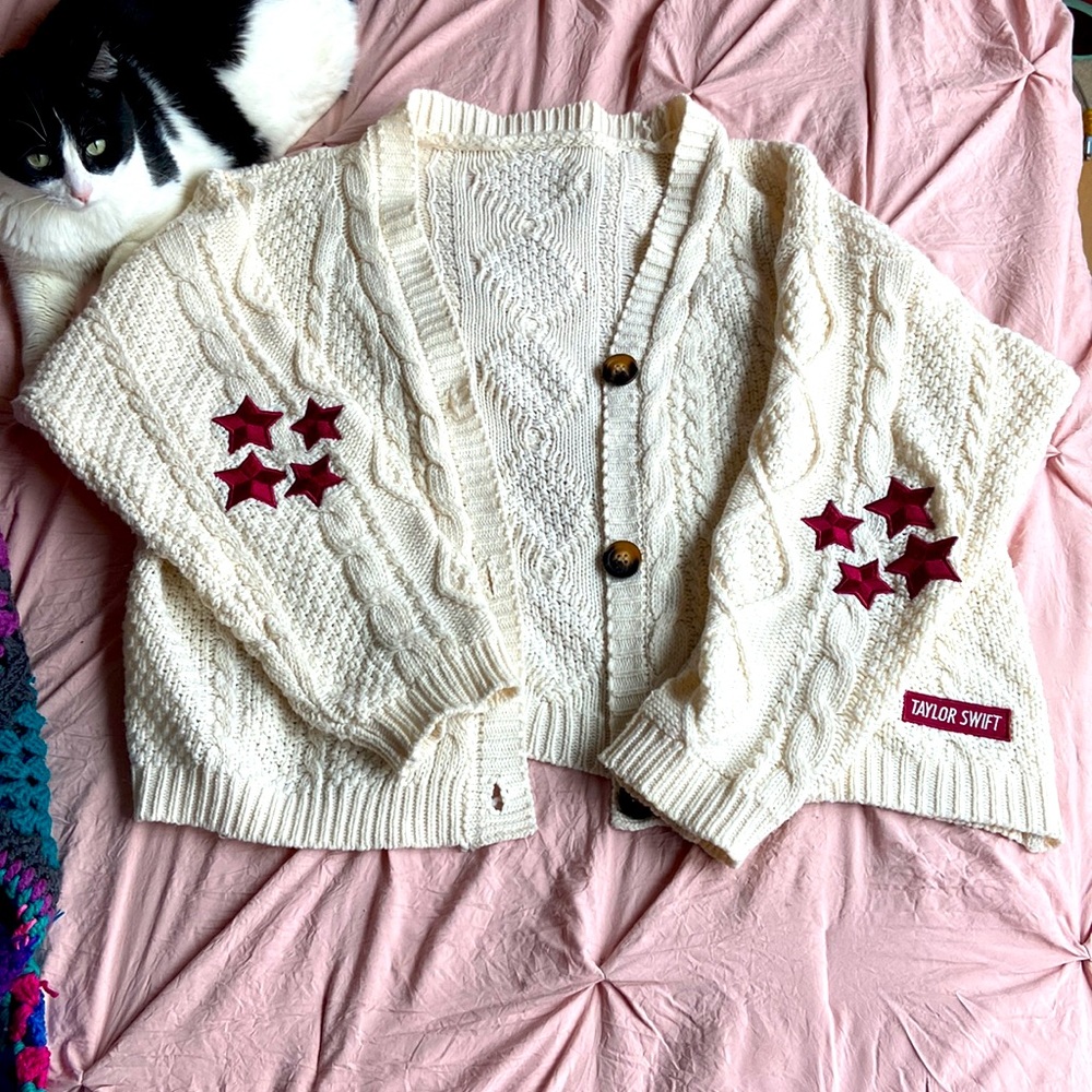 Taylor Swift Red (Taylor’s Version) cardigan (limited edition)